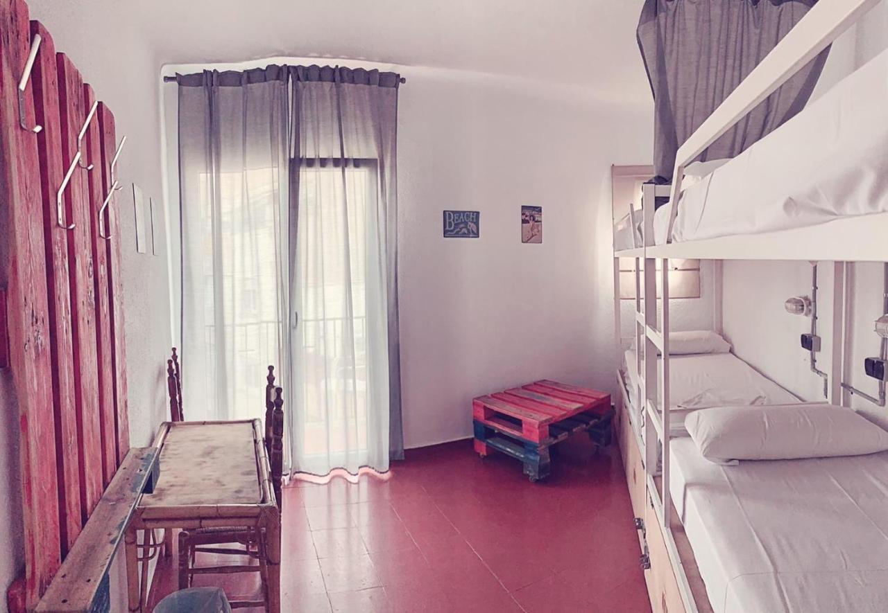 Loft Apart&Hostal Lloret de Mar Esterno foto