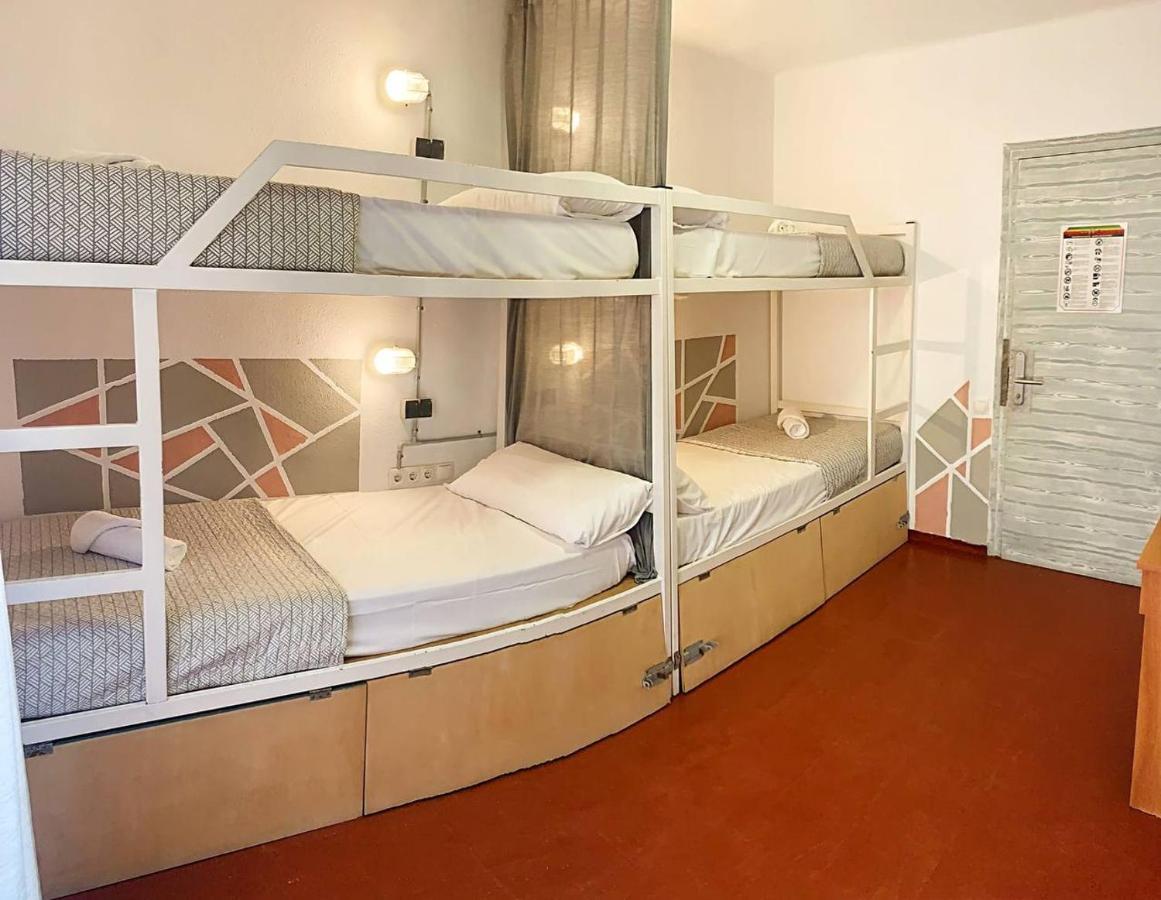 Loft Apart&Hostal Lloret de Mar Esterno foto