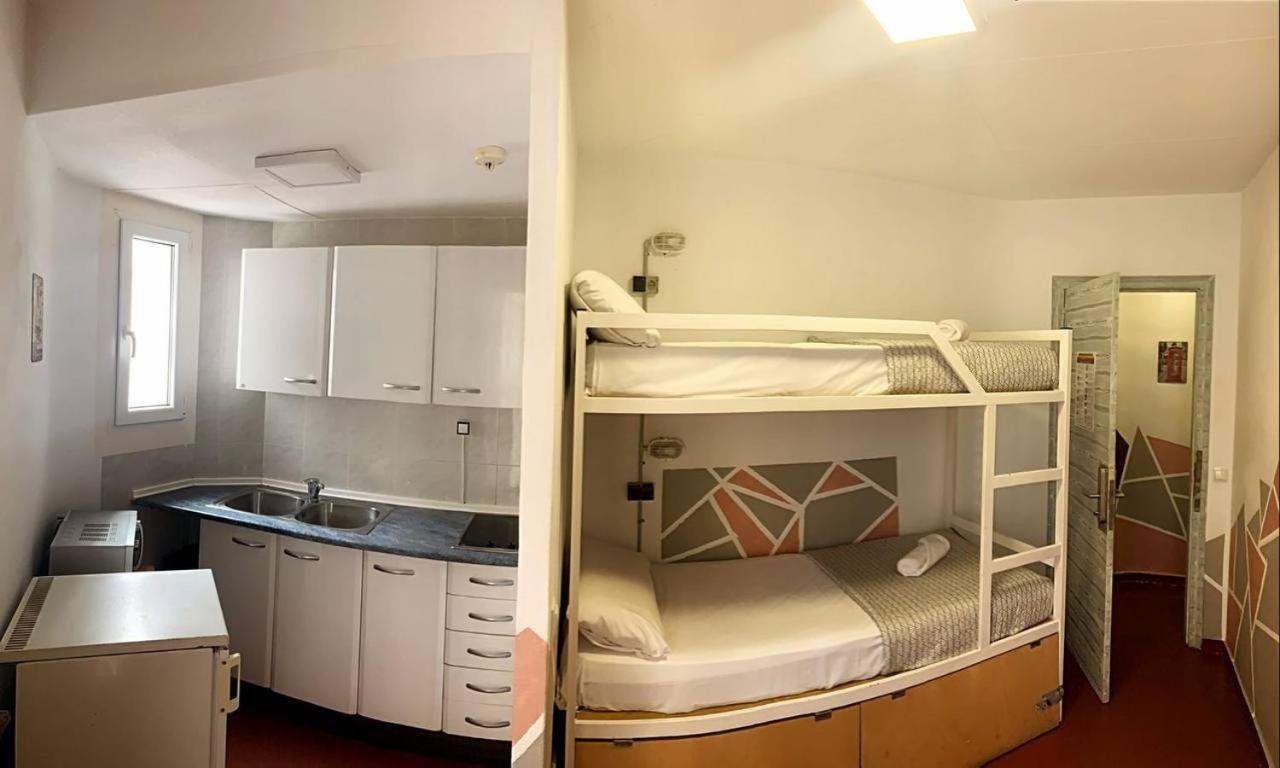 Loft Apart&Hostal Lloret de Mar Esterno foto