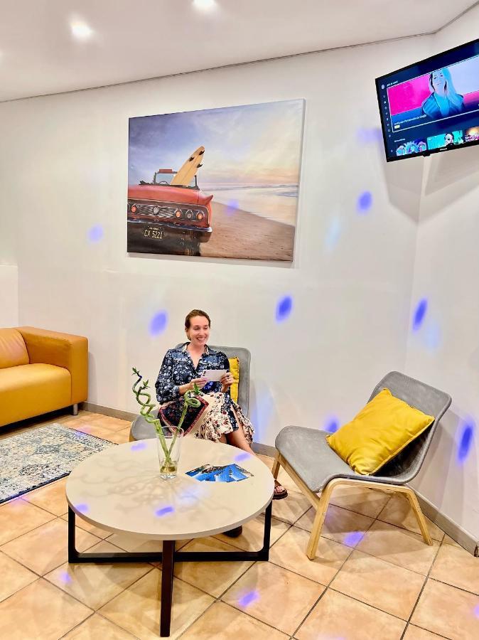 Loft Apart&Hostal Lloret de Mar Esterno foto