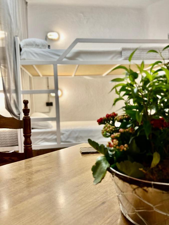 Loft Apart&Hostal Lloret de Mar Esterno foto