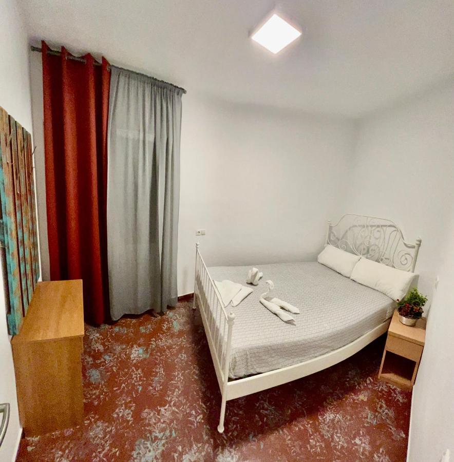 Loft Apart&Hostal Lloret de Mar Esterno foto