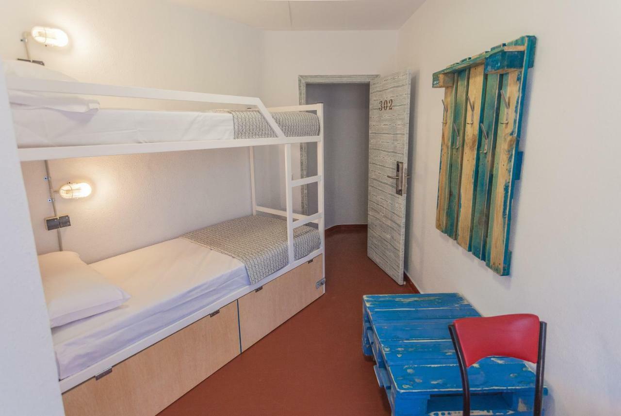 Loft Apart&Hostal Lloret de Mar Esterno foto